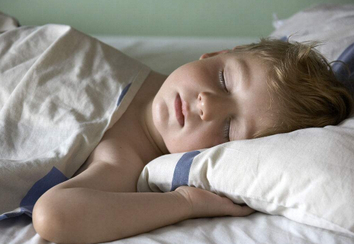 卧式秤能够检测儿童身高，好的睡眠性能够促进宝宝健康成长