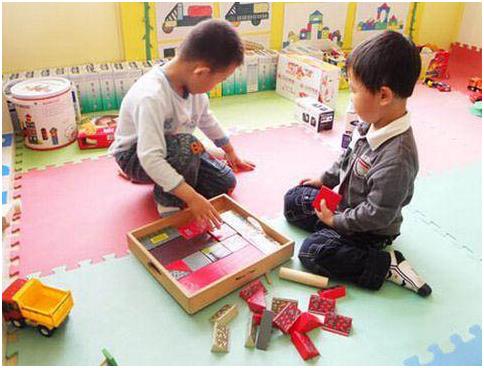 香蕉视频1024品牌介绍孩子们在不同的时期是如何面对电脑的?